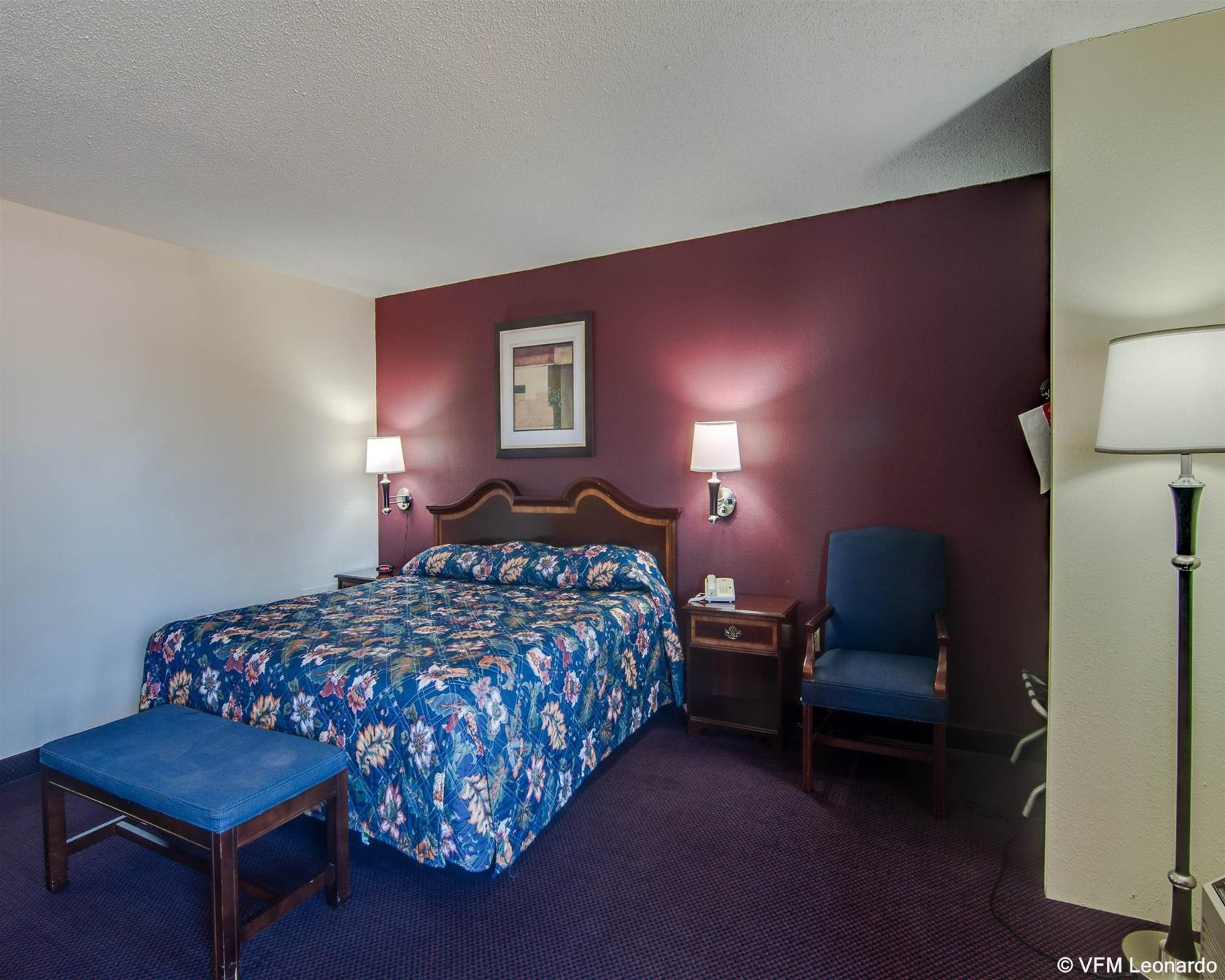 Econo Lodge Glade Springs I-81 Eksteriør bilde